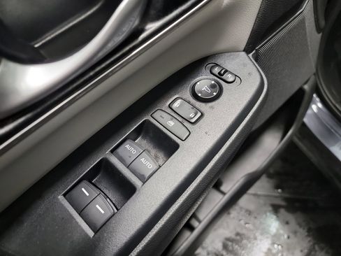 Used 2018 Honda CR-V EX-L image 14