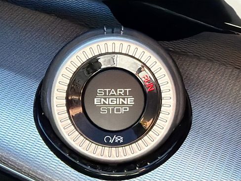 Used 2022 Jeep Grand Wagoneer Series I image 38