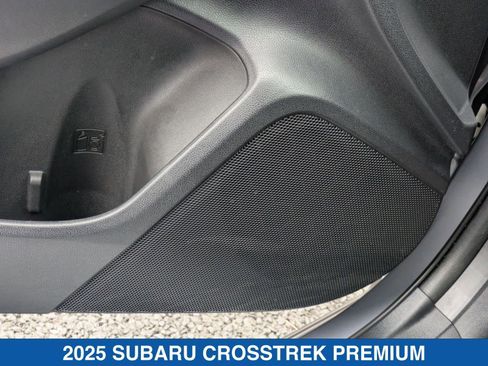 Certified 2025 Subaru Crosstrek 2.0i Premium image 14