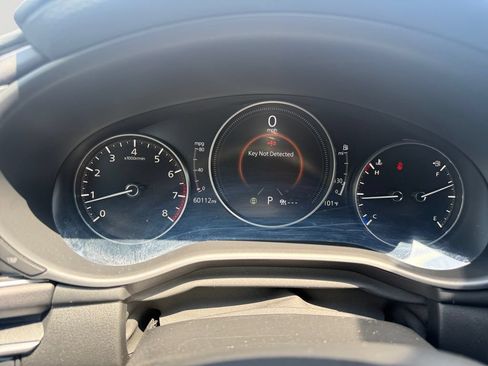 Used 2024 MAZDA MAZDA3 s FWD image 27