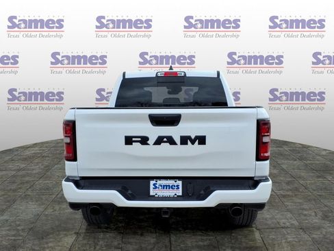New 2026 RAM 1500 Express image 7