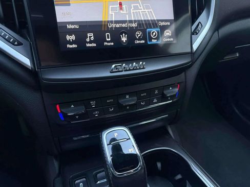 Used 2019 Maserati Ghibli S Q4 image 23