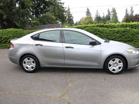 Used 2016 Dodge Dart SE FWD image 11