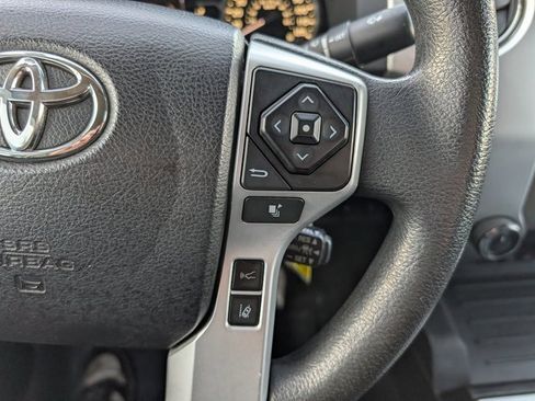 Used 2021 Toyota Tundra image 18
