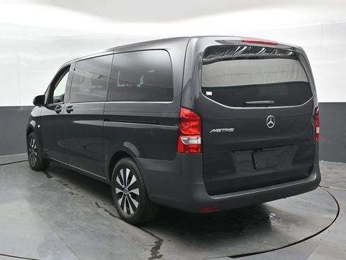 Used 2023 Mercedes-Benz Metris Passenger image 11