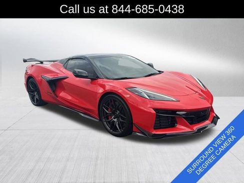 Used 2023 Chevrolet Corvette Z06 w/ Z07 Performance Package image 3