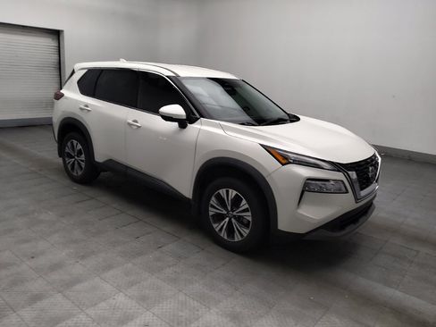 Used 2021 Nissan Rogue SV FWD image 11