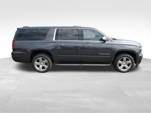 Certified 2017 Chevrolet Suburban Premier AWD/4WD image 6