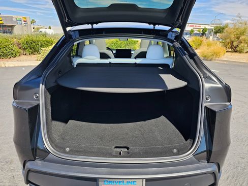 Used 2026 Tesla Model Y Long Range AWD/4WD image 29