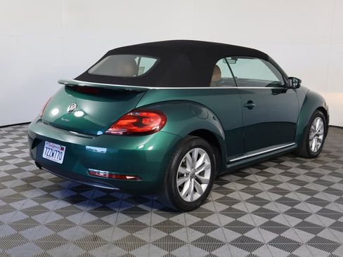Used 2017 Volkswagen Beetle 1.8T S image 3