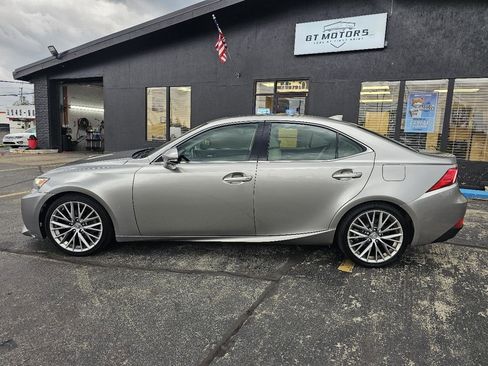Used 2014 Lexus IS 250 w/ Premium Package RWD image 8