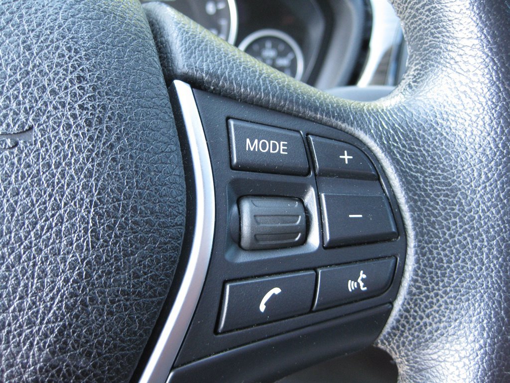 Used 2014 BMW 328i Sedan RWD image 18