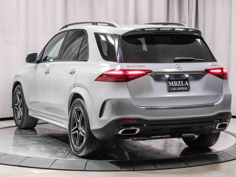 Used 2026 Mercedes-Benz GLE 450 4MATIC image 2