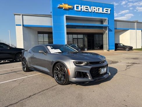 Certified 2021 Chevrolet Camaro ZL1 image 1