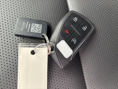 Certified 2025 Buick Envision Preferred image 39