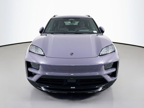 Certified 2024 Porsche Macan Turbo Electric image 6