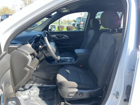Used 2023 Chevrolet Traverse LT w/ LPO, Floor Liner Package AWD/4WD image 13
