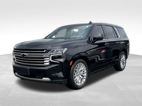 Used 2023 Chevrolet Tahoe High Country AWD/4WD image 2