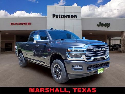 Used 2025 RAM 2500 Laramie AWD/4WD image 1