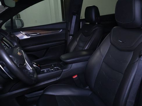 Used 2020 Cadillac XT5 Sportv w/ Platinum Package image 15