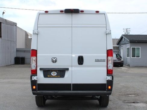 New 2025 RAM ProMaster 1500 w/ Safety Group image 7