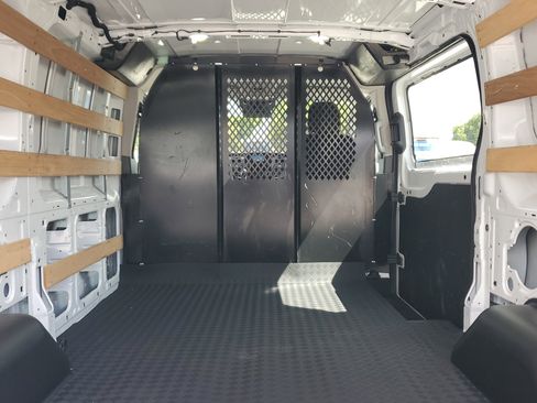 Used 2024 Ford Transit 250 Low Roof w/ Exterior Upgrade Package image 12