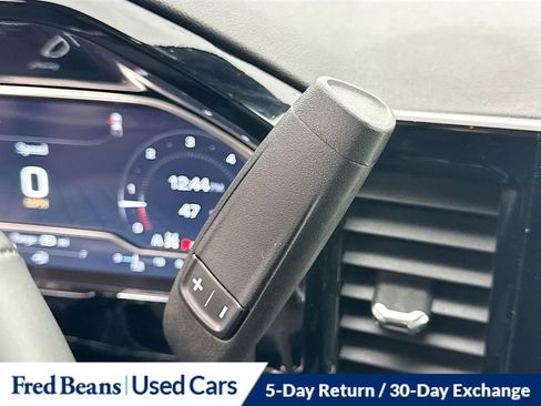 Used 2024 GMC Sierra 1500 SLT image 18