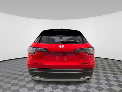 New 2026 Honda HR-V Sport image 4