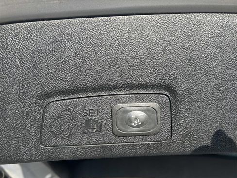 Used 2017 Lincoln MKC Reserve w/ Technology Package image 14