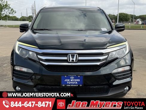 Used 2017 Honda Pilot EX-L image 3