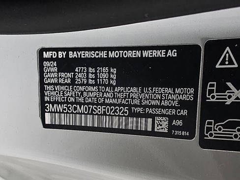 Used 2025 BMW M240i xDrive Coupe AWD/4WD image 33