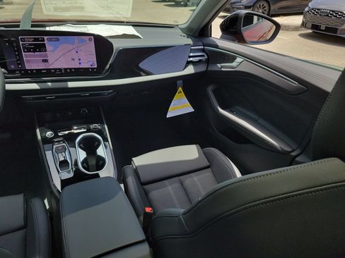 New 2026 Audi A6 Premium Plus AWD/4WD image 24
