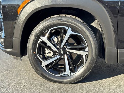 Used 2022 Chevrolet TrailBlazer RS image 6
