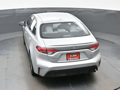 Used 2024 Toyota Corolla SE w/ SE Convenience Package image 38