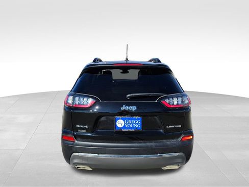 Used 2022 Jeep Cherokee Limited image 8