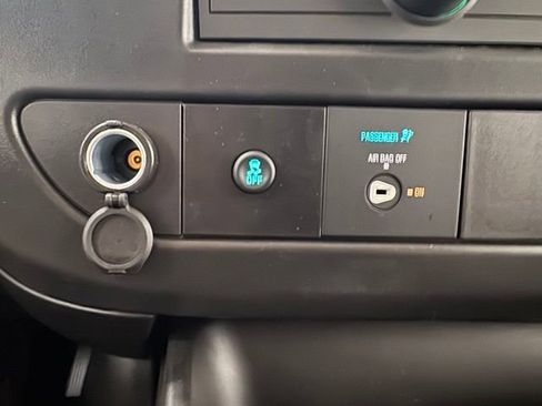 New 2026 Chevrolet Express 2500 w/ Driver Convenience Package RWD image 17