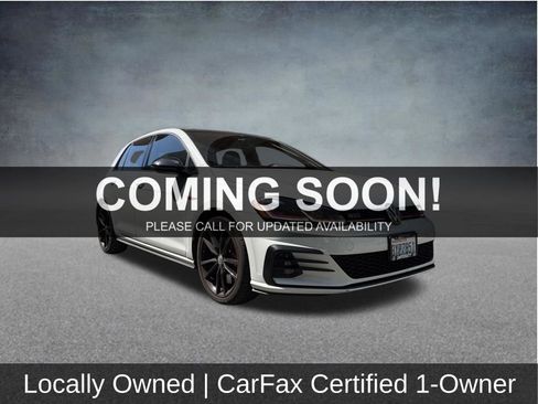 Used 2021 Volkswagen Golf 4-Door FWD image 1
