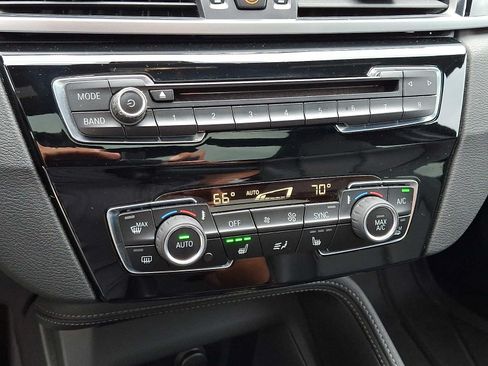 Used 2019 BMW X1 xDrive28i w/ Convenience Package AWD/4WD image 17