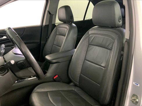 Used 2022 Chevrolet Equinox LT image 22