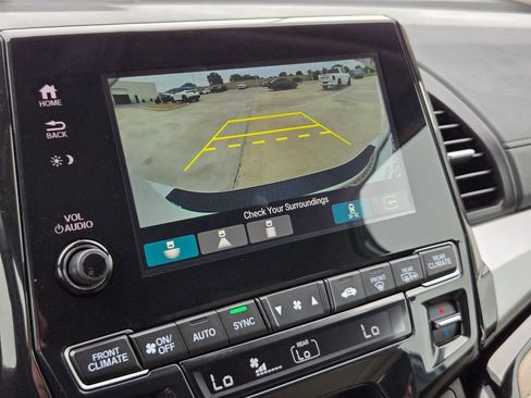 Used 2024 Honda Odyssey Touring image 34