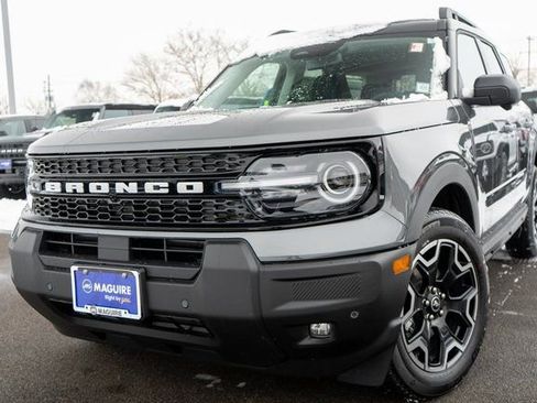 New 2025 Ford Bronco Sport Outer Banks w/ Outer Banks Tech Package+ AWD/4WD image 1
