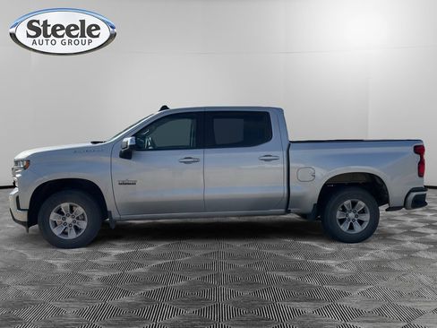 Used 2021 Chevrolet Silverado 1500 LT image 2
