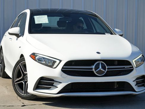 Used 2021 Mercedes-Benz A 35 AMG 4MATIC image 2