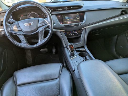 Used 2019 Cadillac XT5 Premium Luxury image 29