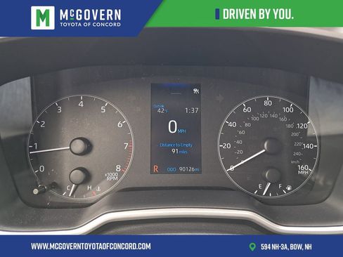 Used 2025 Toyota Corolla SE FWD image 27