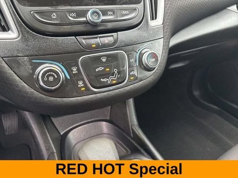 Used 2024 Chevrolet Malibu LS w/ Driver Confidence Package FWD image 24