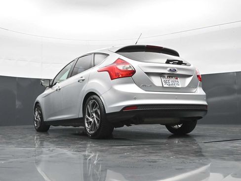 Used 2014 Ford Focus Titanium FWD image 29