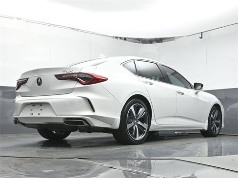 Used 2024 Acura TLX w/ Technology Package image 36