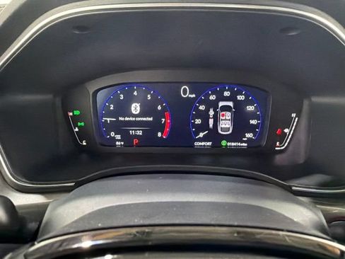 Certified 2024 Acura Integra FWD image 32