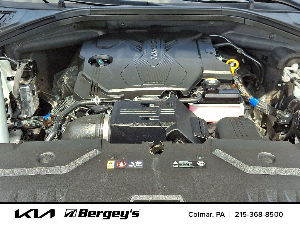 Used 2023 Genesis GV70 2.5T w/ Select Package AWD/4WD image 33